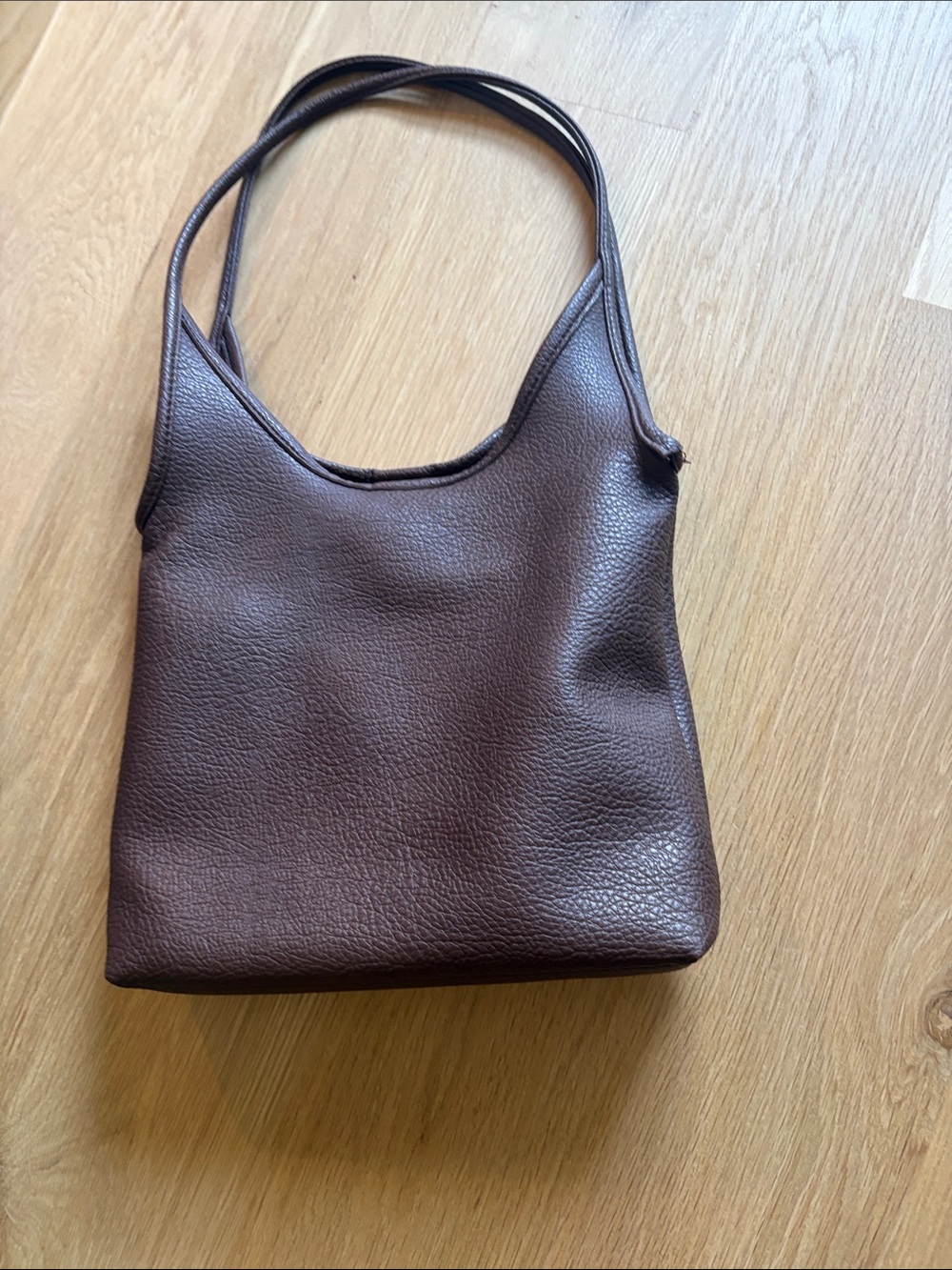 Classic Brown Leather Shoulder Bag by